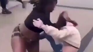White Girl gets Beat to Attempted Murder charges for the Aggressor