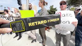 This Legend Brought a "Retard Finder" to the Elon Protest