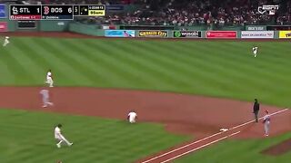 WOW: Even if You're Not a Baseball Fan u Have to be Impressed...this Play is Incredible!