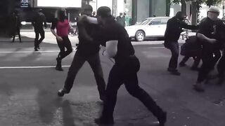 Antifa attacks American patriot and discovers it was better not to. (Classic)