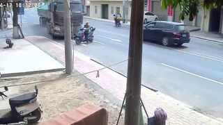 Old Man should NOT have a License