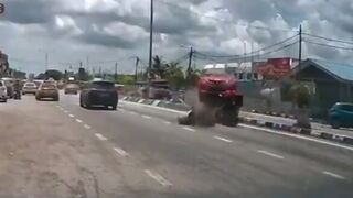 Poor Motorcyclist Died On The Spot