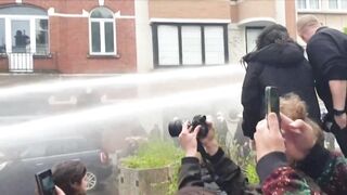 The Belgian police have had enough of Islamic fanatics.