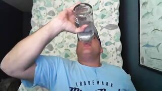 This Guy Chug The Entire Bottle of Absolut Vodka in 15sec