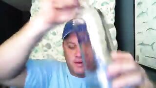 This Guy Chug The Entire Bottle of Absolut Vodka in 15sec