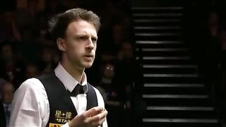 Snooker World Championship semi final interrupted by farting audience