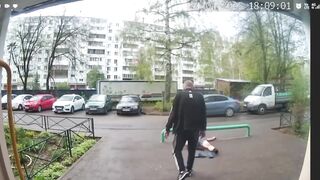 Man Killed in Fight after telling ex-convict not to piss on his front door [Russia, April 24]