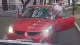 WWYD: World's Most Ignorant Man won't Move for Ambulance