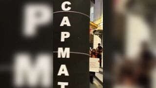 People of Russia want to bomb Washington.
