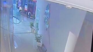 Suicide or was He being Chased? Man Climbs Glass Wall to Jump to his Death in Shopping Mall (And Aftermath)