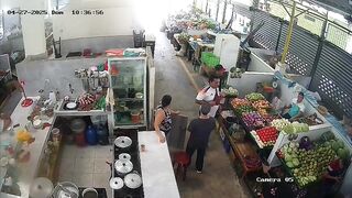 Man murdered Godfather Style in Front of Fruit Stand