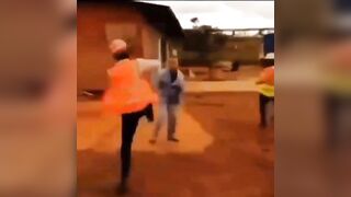 Bumbaclot! A Chinese contractor who refused to pay his casual workers in Africa