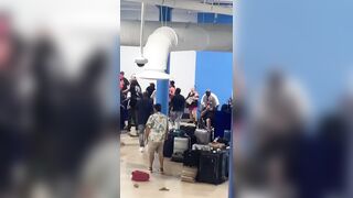 Texas: Who gets on the Plane First? Biggest Brawl in Airport