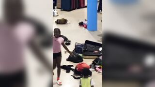 Texas: Who gets on the Plane First? Biggest Brawl in Airport