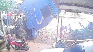 Mechanic dies a bad death not practicing Safety Protocol