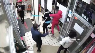 Three Thugs Beat up a Papa John’s Worker in the Bronx and Stole Two Pizzas.