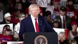 Comedian and Chief... Trump Casually Destroys a Heckler at his 100 Day Rally! Lol