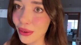 Pretty Spanish Woman brings Logic into the Immigration Problem. She's Right