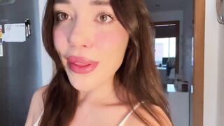 Pretty Spanish Woman brings Logic into the Immigration Problem. She's Right