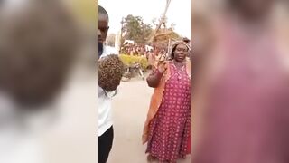Creepy: "African witch" in Uganda arrested a motorcycle thief with Handcuffs of Bees