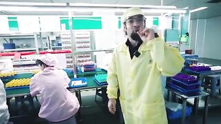 Chinese Workers at a Disposable Vape Factory Must Tests up to 10,000 Vapes A DAY!