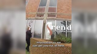 Karen Loses Her Mind During Traffic Stop.