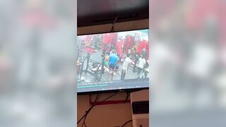 Just Because you Work Out doesn't Mean you won't Drop Dead. Chilling Moment Man Collapses, Dies in Gym