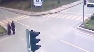 Never Safe being this Close to Traffic