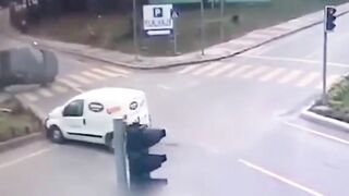 Never Safe being this Close to Traffic