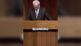 The Great John MacArthur "The papacy is the biggest hoax ever foisted upon the world"