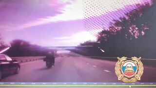 Last Seconds of a Life of 52 YO Biker who Changed Lanes and then Braked?