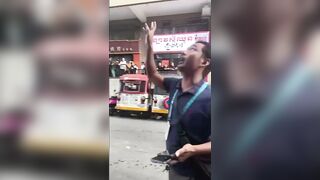 FULL: Pretty Cambodian 22 Year Old Jumps to her Death in the Middle of Traffic