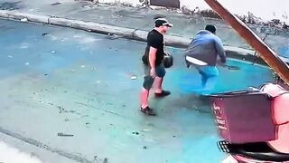 Poor Guy..gets Everything Stolen including his Delivery and Dignity