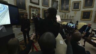 (Longer) Trump Shows Proof Of Genocide To South African President Then Destroys NBC Reporter
