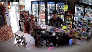 Man Smashes Bottle of Beer over Cashiers head. Tell Her how you really Feel.