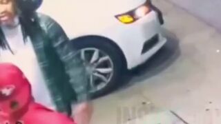 Man pleads with Killer but the Killer is Cold Blooded (Chicago)