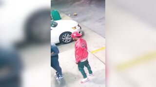Man pleads with Killer but the Killer is Cold Blooded (Chicago)