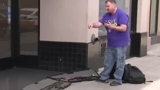 TV crew encounters mental man armed with guns in front of Apple Store in Pasadena