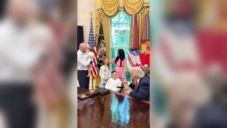 President Trump Surprises a Beautiful Family for ‘Make-A-Wish’. God Bless Trump