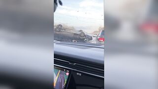 2 Killed as Driver makes his Way through Horrible Accident