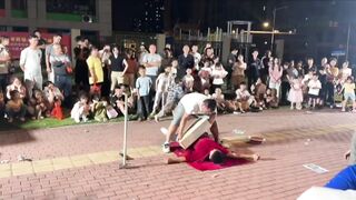 Street Performance with Sledgehammer and Rocks goes Wrong..
