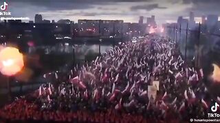 WOW: 300,000 Polish Patriots on the Streets to Declare Poland is a CHRISTIAN country.