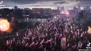 WOW: 300,000 Polish Patriots on the Streets to Declare Poland is a CHRISTIAN country.