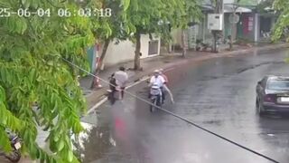 FULL VIDEO w Aftermath: ...Motorcyclist looking the WRONG Way hits a Wall