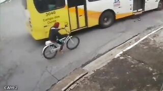 Bicyclist in the blind spot..ugh becomes a Statistic. Who was at fault here?