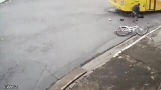 Bicyclist in the blind spot..ugh becomes a Statistic. Who was at fault here?