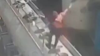A Turkish Genius Smoking while Opening a Tanker, Hmm..(Slow Motion Added)