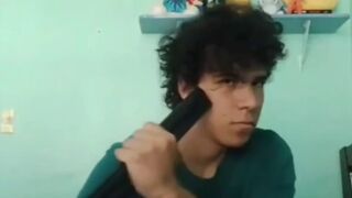 Brazilian YouTuber takes his own life with a shotgun blast. VIDEO IS GRAPHIC