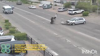 Female Driver Alert: Girl without a License takes out Motorcyclist