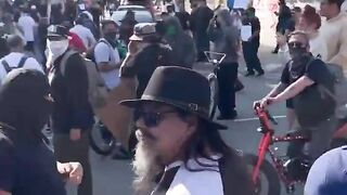 Riots in LA are Getting Wild!!!